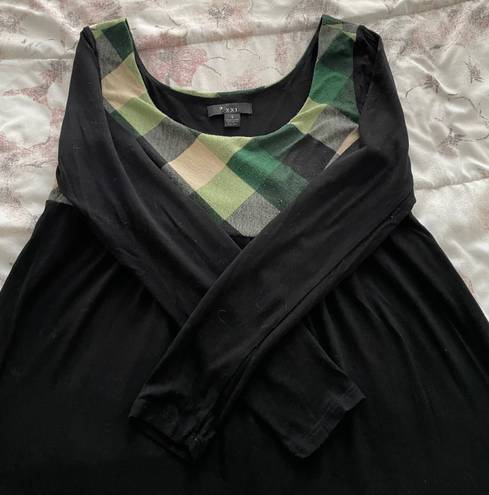 Forever 21 Vintage Y2K  Black Tunic with Green Plaid Detailing, size S Made in USA