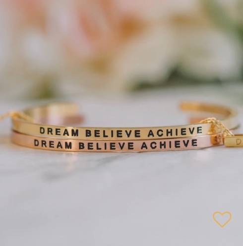 MantraBand Bracelet - Dream Believe Achieve