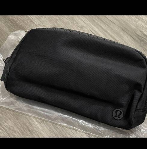 Lululemon Black Everywhere Belt Bag.