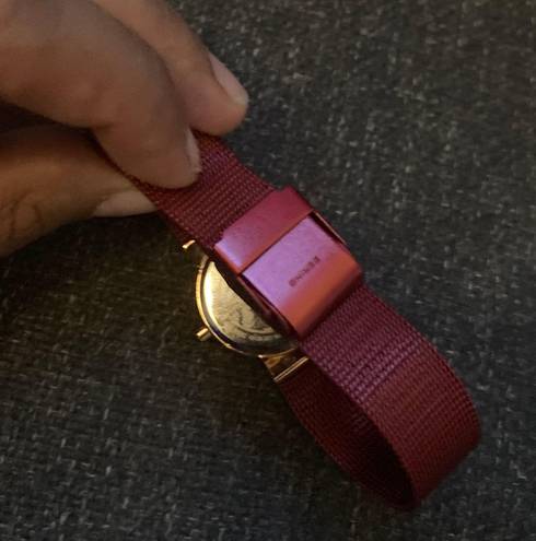 Bering Watch Maroon