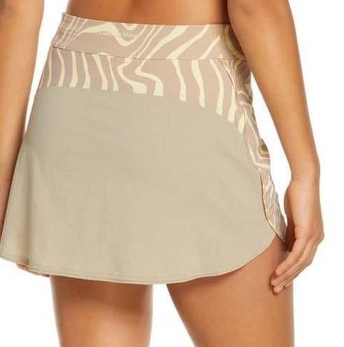 Outdoor Voices Skort/Skirt in Pampas Swirl