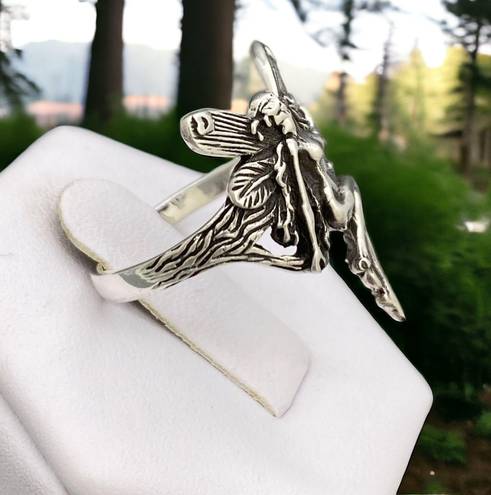 Sterling Silver Vintage Style Fairy Ring - Sz 7