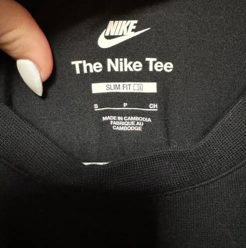 Nike Cropped Tee