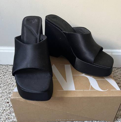 ZARA Black Platform Wedge Sandals Size 8.5