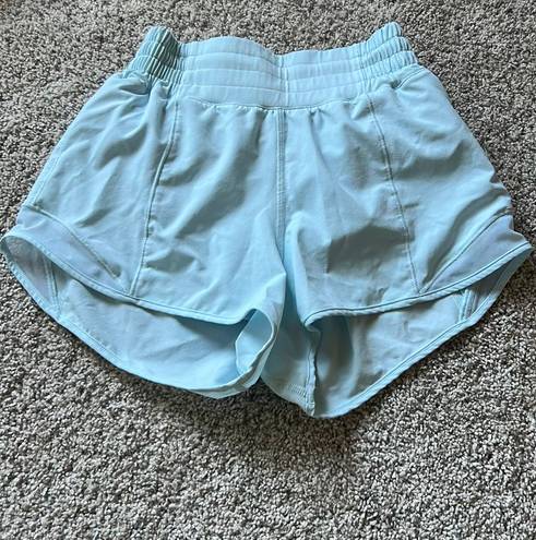 Lululemon Hotty Hot Short 2.5”