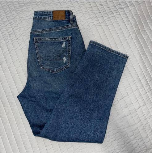 American Eagle Outfitters Mom Straight Jeans