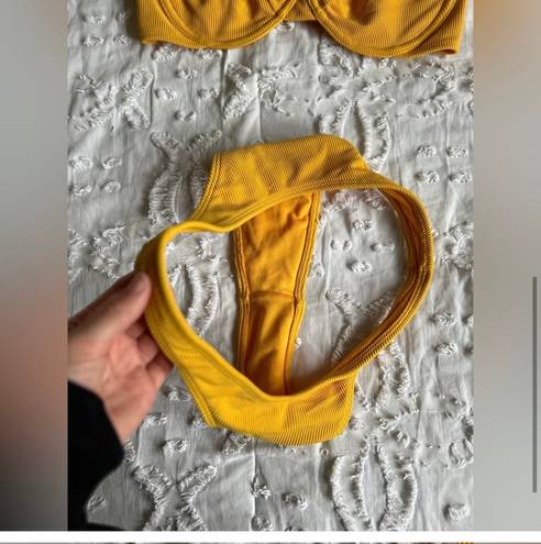 Abercrombie & Fitch XS Yellow Bikini Top and Bottom Set