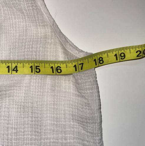 Tommy Bahama White 100% Cotton Button Down Semi-sheer Tank Top