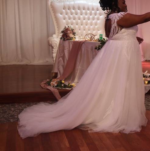 Oleg Cassini Ivory  Wedding dress, Veil 