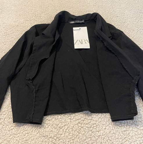 ZARA Black Cropped Blazer