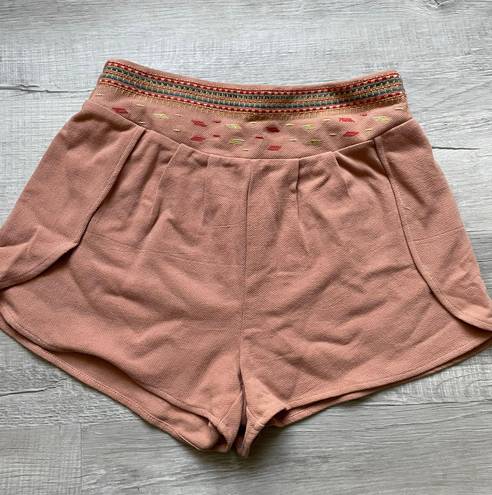 easel Easle Western Shorts (From Fringed Pineapple Boutique)