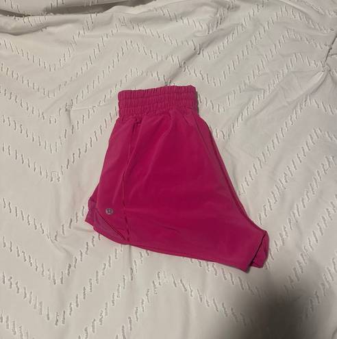 Lululemon Hotty Hot Short High-Rise 2.5” Sonic Pink