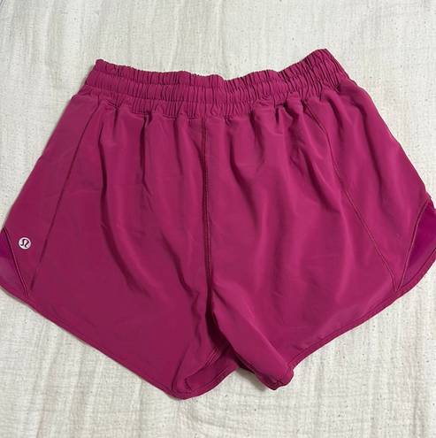 Lululemon Hotty Hot Shorts 4”