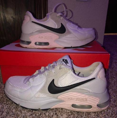 Nike WMNS  air max excee