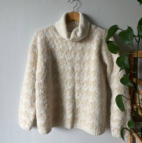 Jones New York Vintage  Hand Knit Turtleneck Sweater