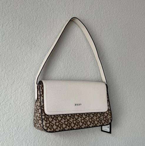 DKNY logo shoulder bag