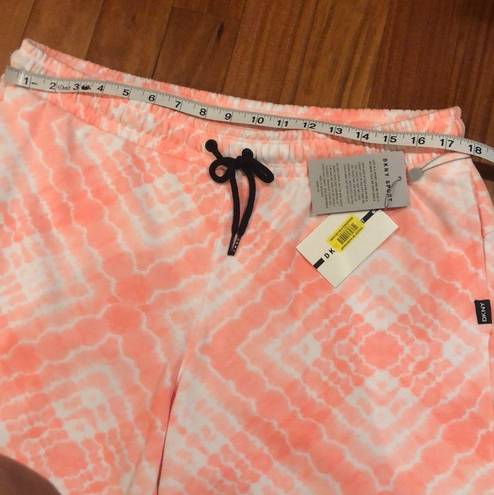 DKNY New  sports shorts