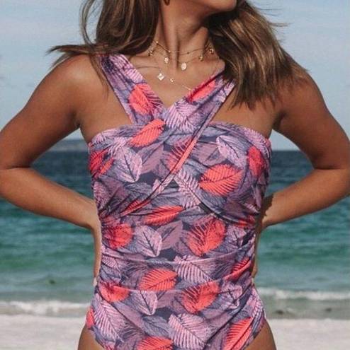 Beachsissi  New Leaf Print Criss Cross One Piece Flattering Slimming Swim Suit XL