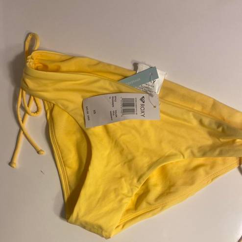 Roxy yellow  classic full coverage