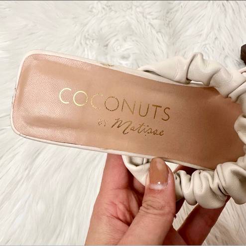 Coconuts by Matisse First Love Heels