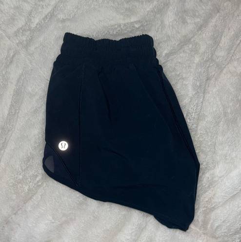 Lululemon Hotty Hot Short 2.5”