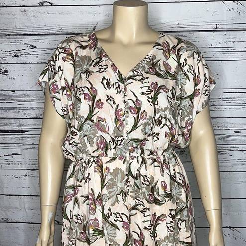 Bobeau Studio B by  NWT Size XL Floral Print V-Neck High-Low Hem Woven Dress