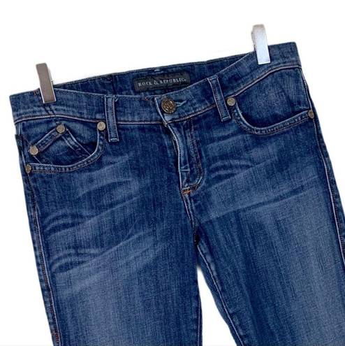 Rock & Republic  Women's 8" Low Rise Boot Cut Jeans Medium Blue Wash Size 28