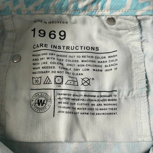 Gap 1969 Jean Shorts