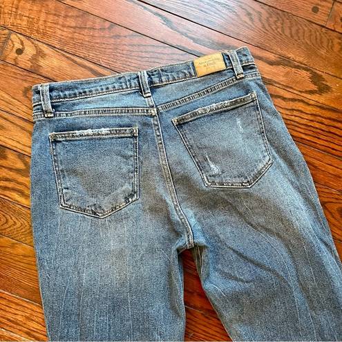 Abercrombie & Fitch Distressed Mom Jeans 8