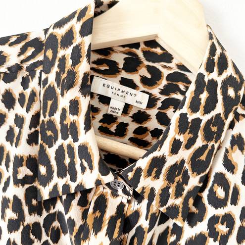 Equipment Femme Slim Signature Leopard Printed Button Down Silk Shirt Medium