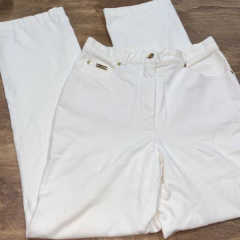 St. John  Sport ivory color jean pants size 8