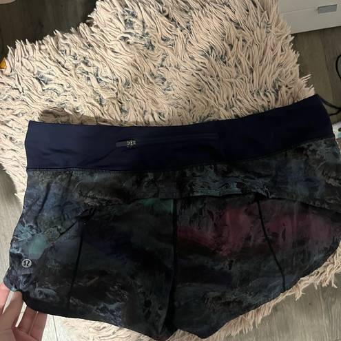 Lululemon  Navy Marble Speed Up Shorts 2.5