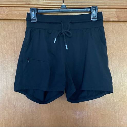 Zyia  Active Canyon Shorts in Black Size Medium