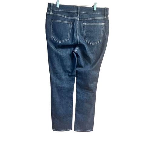 St. John’s Bay  Womans Straight Leg Stretch  Jeans Sz 12 **