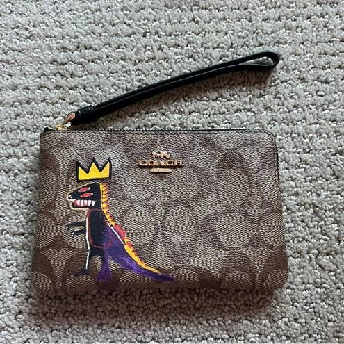 Coach  X JEAN-MICHEL BASQUIAT CORNER ZIP WRISTLET IN SIGNATURE CANVAS c5990