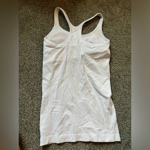 Lululemon  Ebb to Street Tank