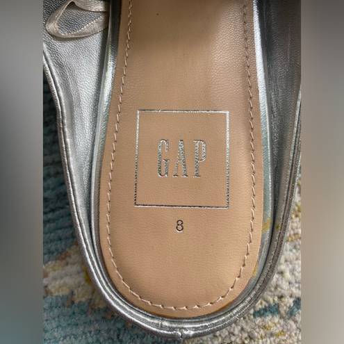 Gap Silver GapLeather Slip On Mules Size 8