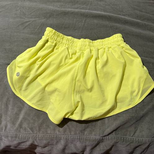 Lululemon Neon  Hotty Hot Shorts 2.5 Size 6