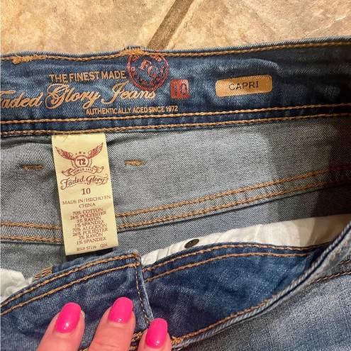 Faded Glory  Denim Capri Size 10