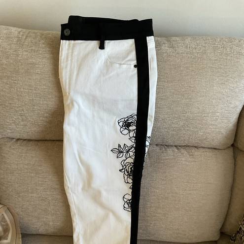 White House | Black Market NWT WHBM High Rise Contrast Floral Straight Leg Jeans