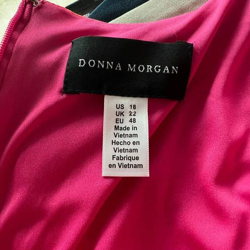 Donna Morgan NWT Nordstrom  Pink Geometric Print Dress Short Sleeve Size 18