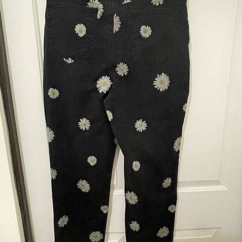 Tinseltown Y2K Style Juniors Floral Daisy Denim Jeans Size 15 Raw Hem Straight Leg Jeans