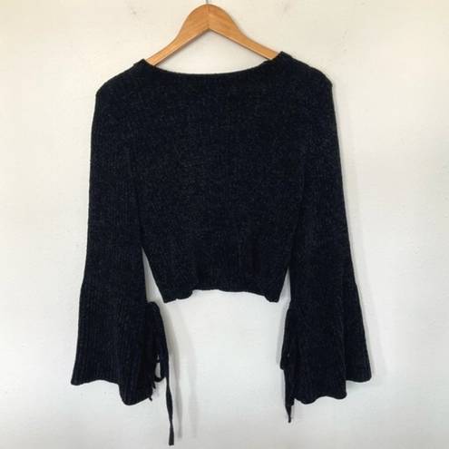 Lovers + Friends  Black Cropped Parkwood Sweater Bell Sleeves Bow Tie Detail S