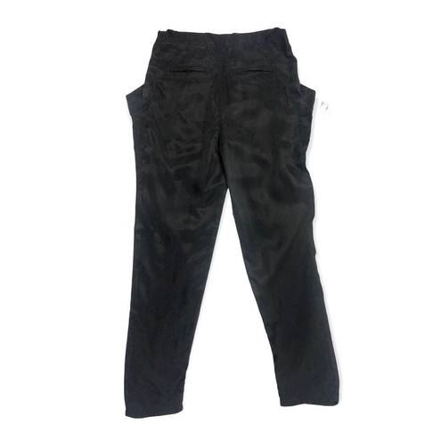 Only  Luxury Edge Collection Bob Loose Tapered Satin Pant