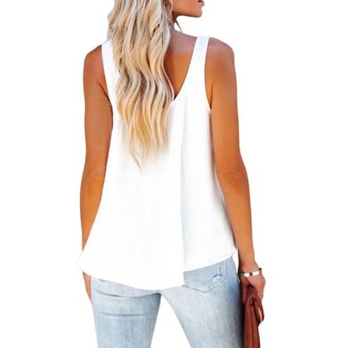 Wishlist  APPAREL Sleeveless Scoop Neck Textured Flowy Tank Top Ivory Size Small