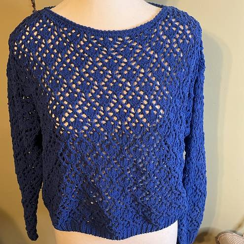 The Moon  & Madison loose knit bright blue cropped soft sweater