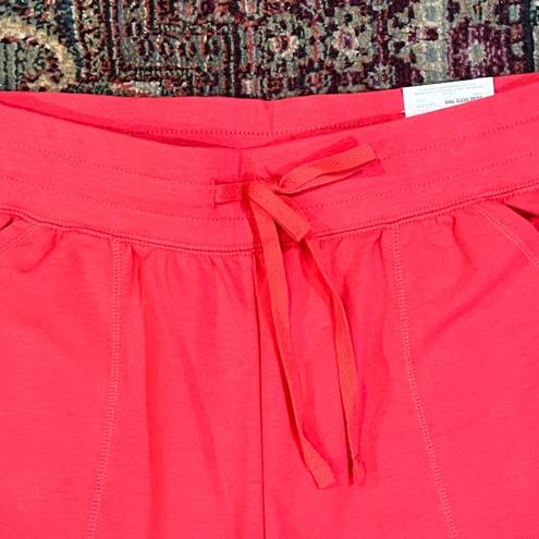 St. John’s Bay NWT  Coral French Terry Lounge Capris