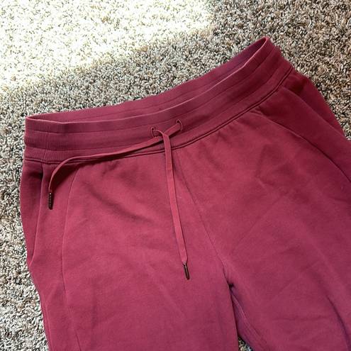 Lululemon  Scuba Joggers Fleece Size 10 Maroon