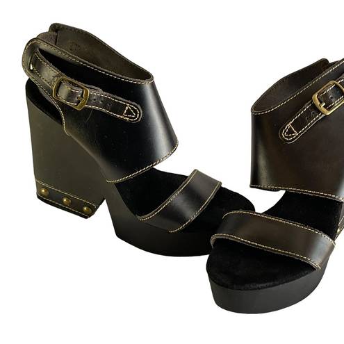 sbicca   Vintage Collection Platform Sandals