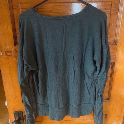 Zella  forest green pullover M